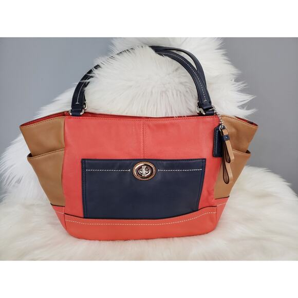 Coach Carrie Color Block Tote # F24065 Camel Navy Leather Old Money Large Purse - Picture 1 of 13